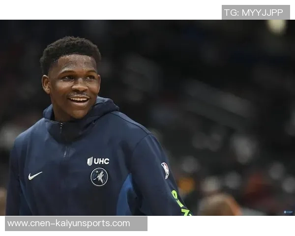 爱德华兹背部痉挛成疑队记透露揭幕战客战开拓者最新动态