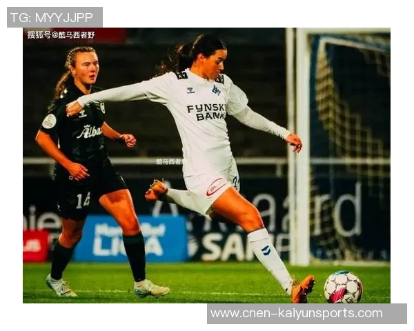 奥克兰联女足主帅感恩国际足联舞台虽遭武汉女足淘汰依然不忘初心 奥克兰联女足主帅感恩国际足联舞台虽遭武汉女足淘汰依然不忘初心