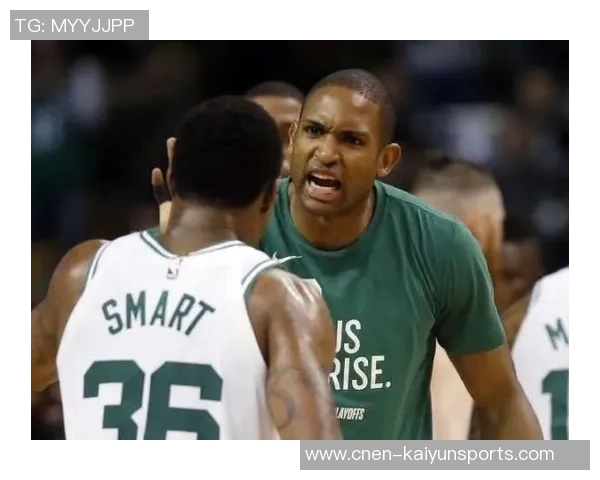 霍福德称库里每次移动都令联盟对手心生畏惧