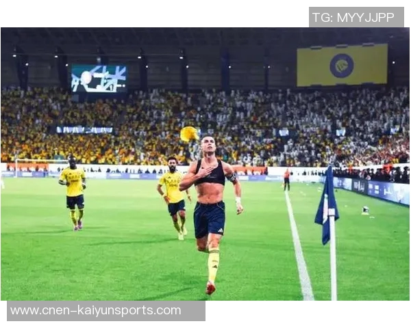 C罗愤怒出局后迅速返回更衣室沙特媒体独家报道比赛心情 C罗愤怒出局后迅速返回更衣室沙特媒体独家报道比赛心情