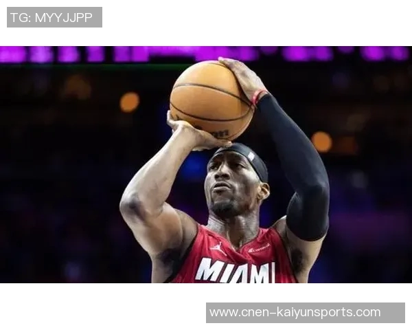 阿德巴约盛赞韦尔在球队和NBA历史上的卓越贡献与个人成就